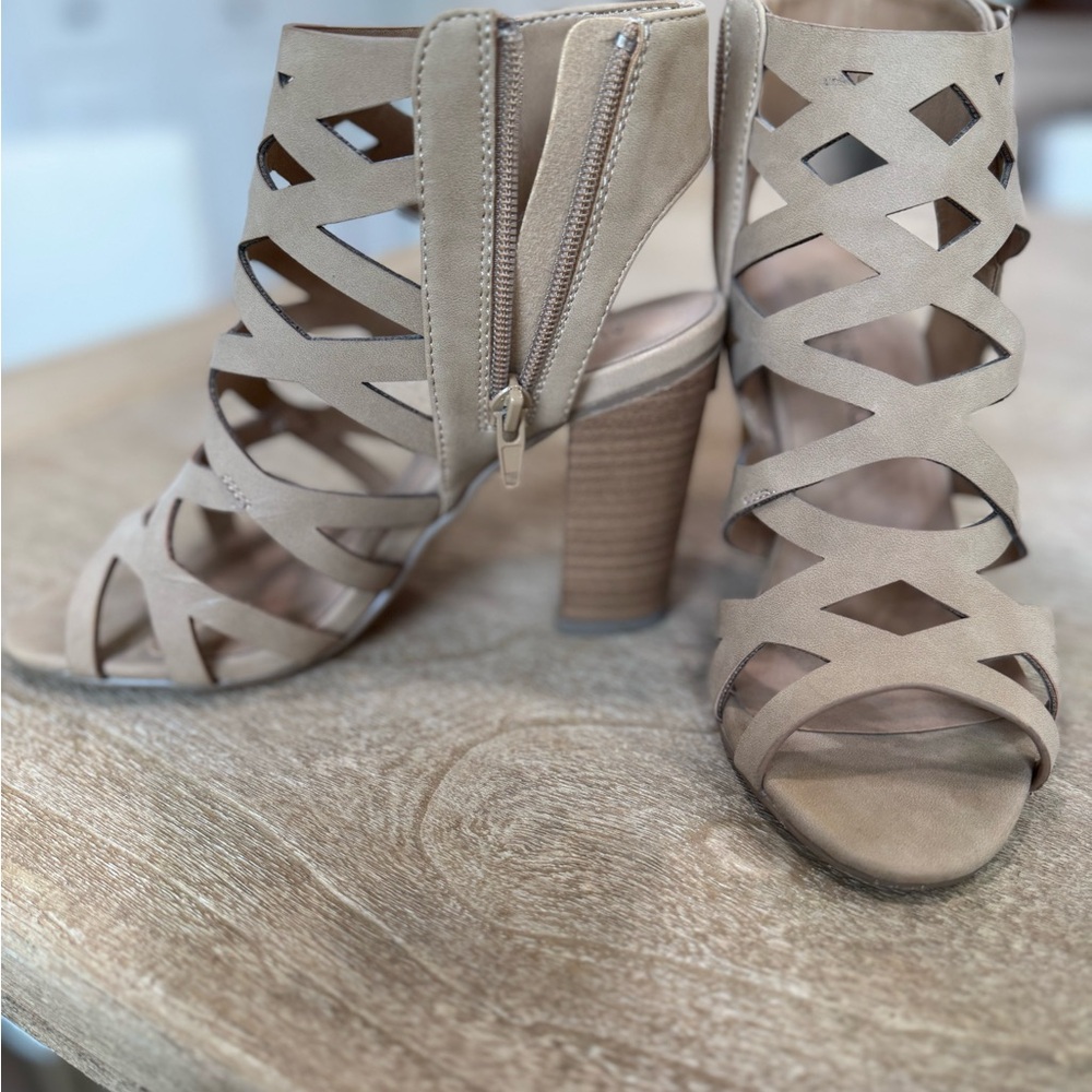 Tan Cutout Block Heel Sandals - size 6.5, worn once